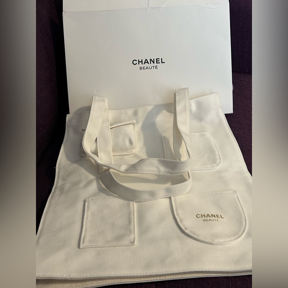 Tote Bag NWOT - Picture 1 of 12